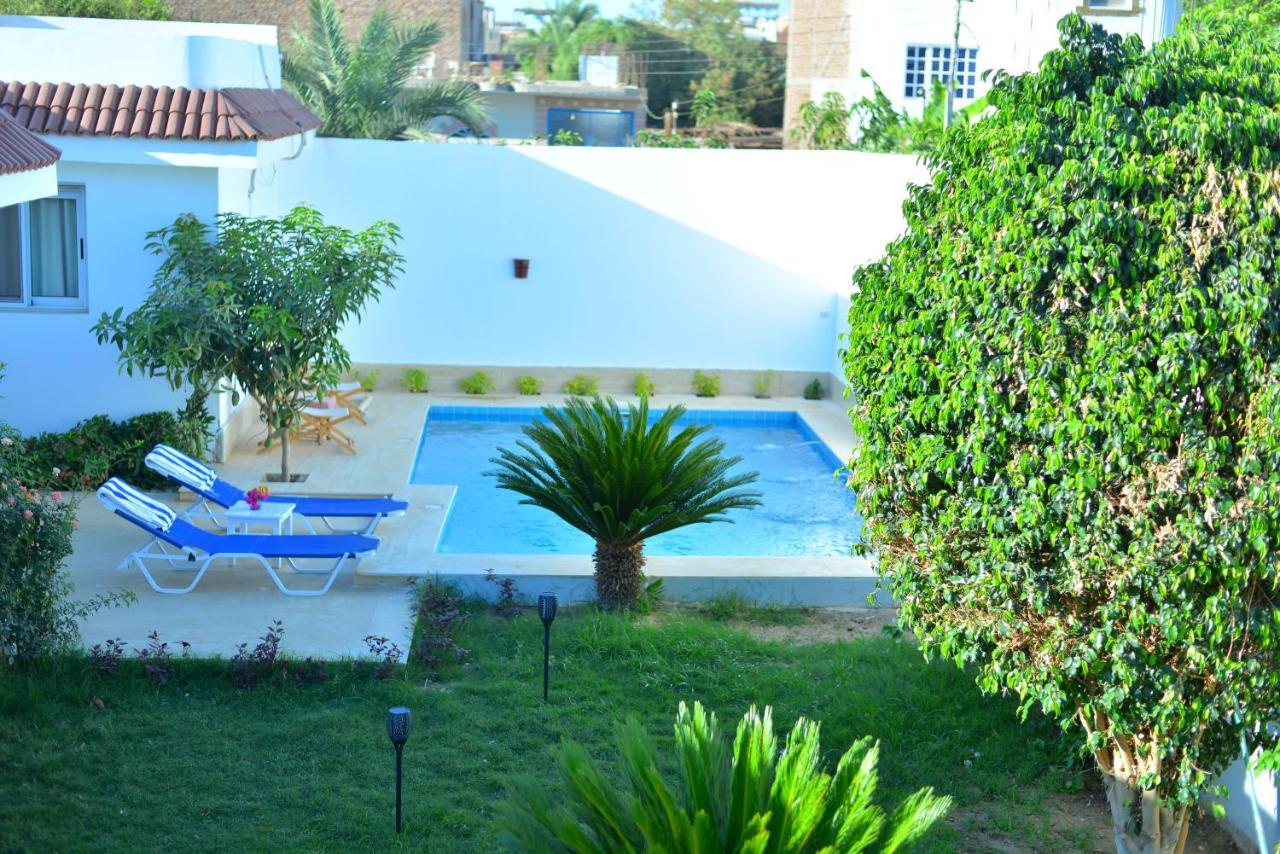 Luxor Rose Villa Exterior foto